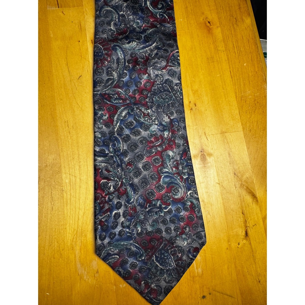 Vintage Woodward Mens Silk Tie Blue Burgundy Grey Paisley Medallion Made in USA